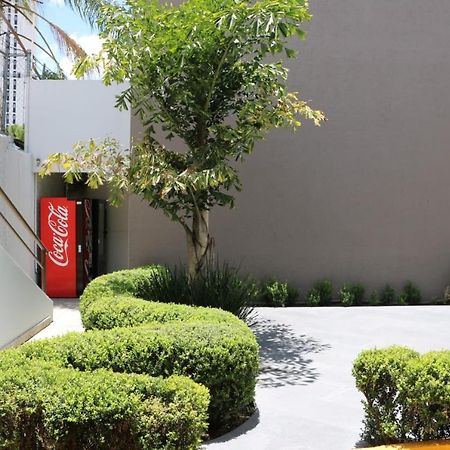 Cypres Hotel & Suites Zapopan Εξωτερικό φωτογραφία