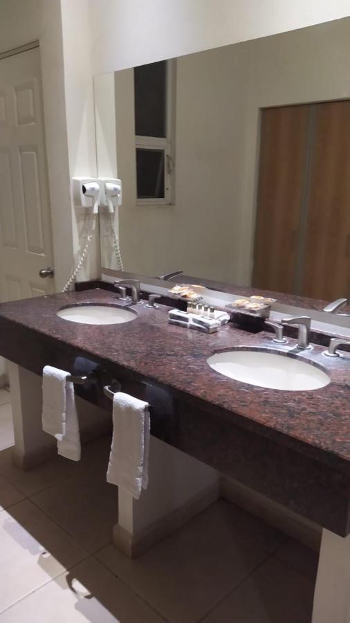 Cypres Hotel & Suites Zapopan Εξωτερικό φωτογραφία